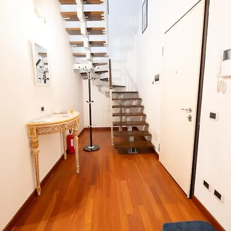 Prestige - Stile & Comfort Nel Cuore Estense Apartment *