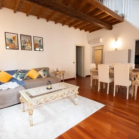 Prestige - Stile & Comfort Nel Cuore Estense Apartment Ferrara