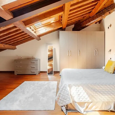 Prestige - Stile & Comfort Nel Cuore Estense Apartment *