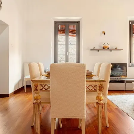 Prestige - Stile & Comfort Nel Cuore Estense